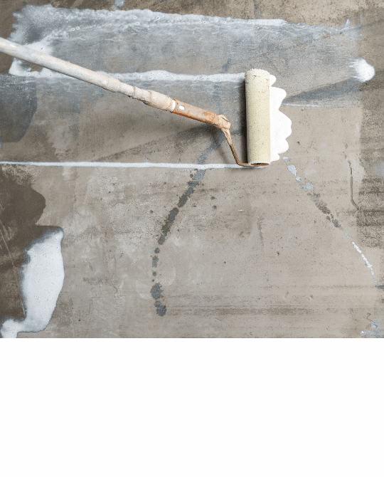 La préparation du support avant la pose d'un béton décoratif