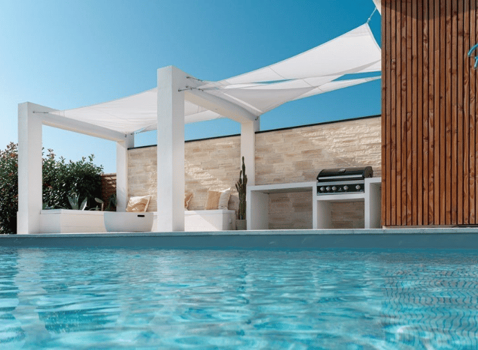 Terrasse béton ciré : la solution de rénovation pour votre extérieur !