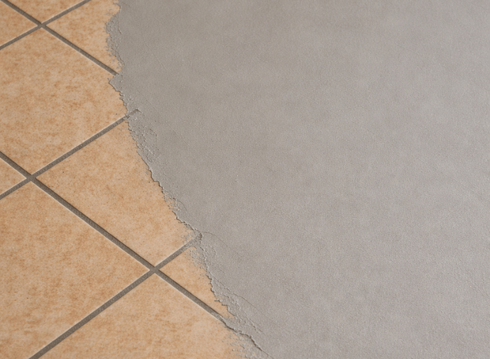 Poser du béton ciré sans casser mon carrelage